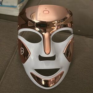 Dr Dennis gross led mask